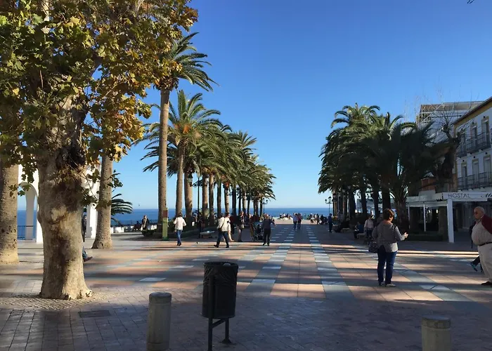 Burriana Beach, Pool, Big Terrace, Superb Seaviews * Нерха